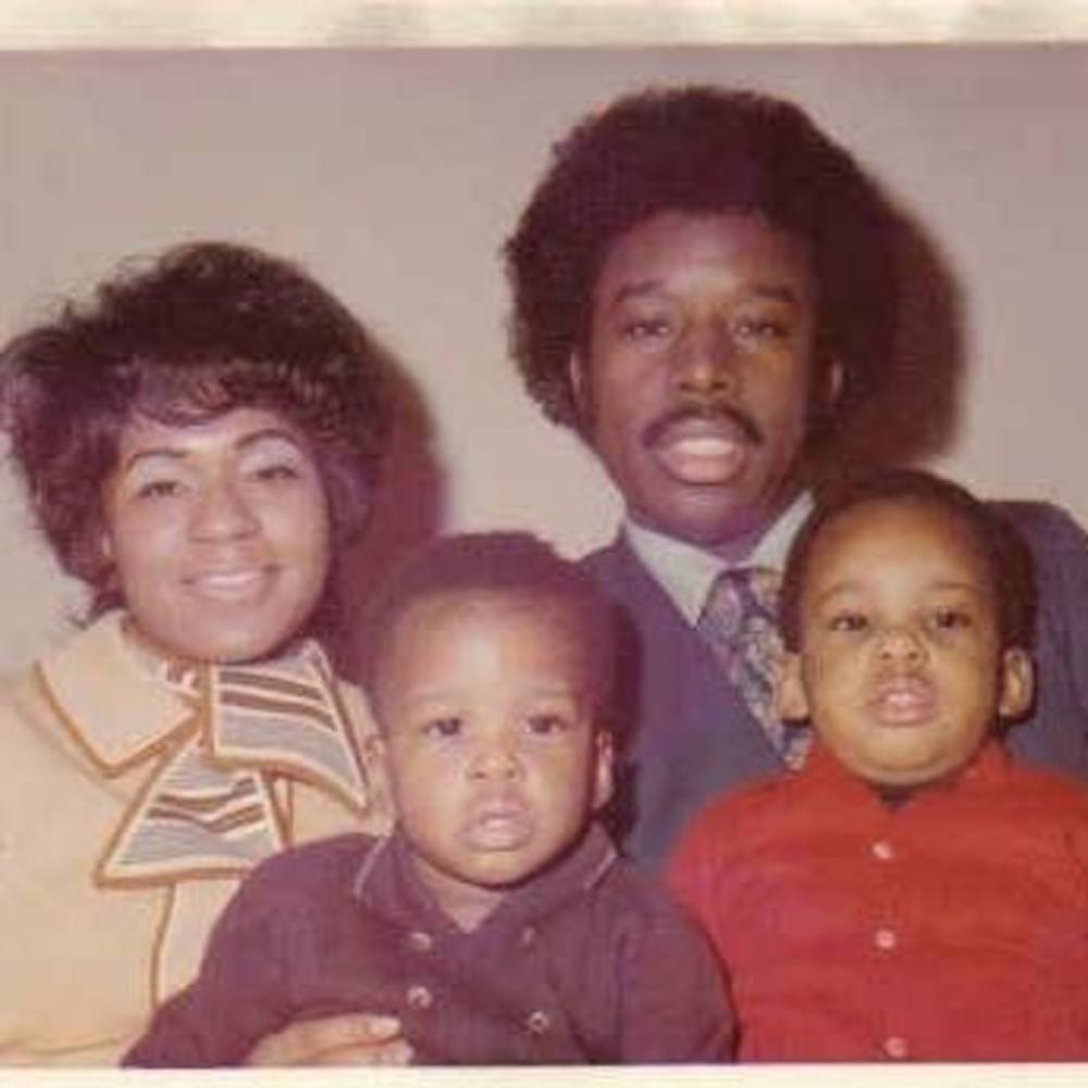 Meet your Posher, Derrick